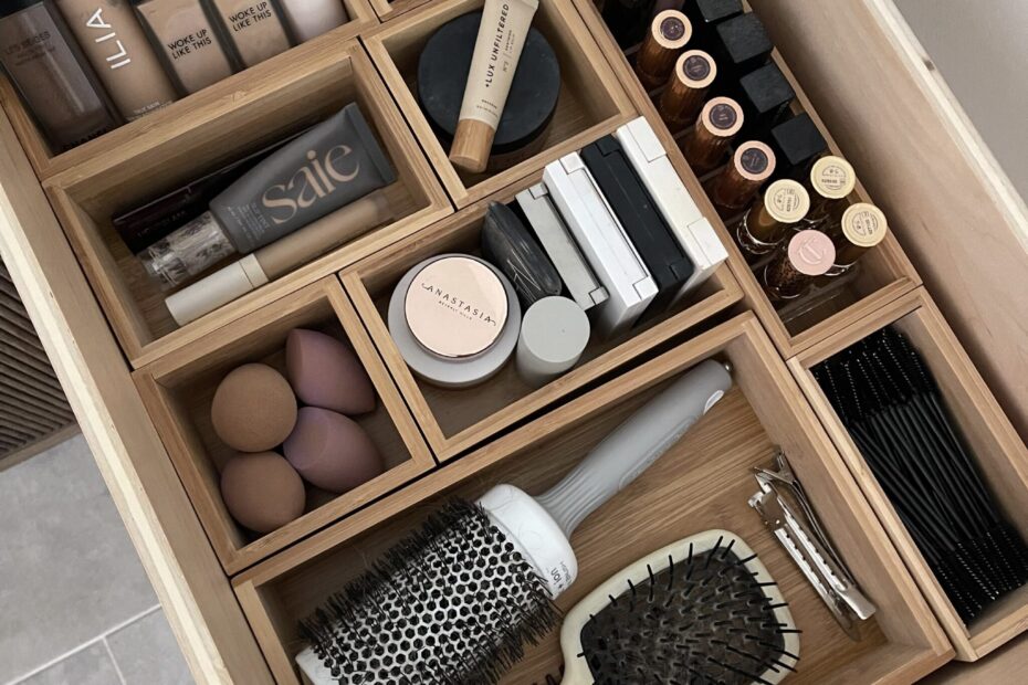 How I Keep My Bathroom Drawers Organized Fashion Jackson