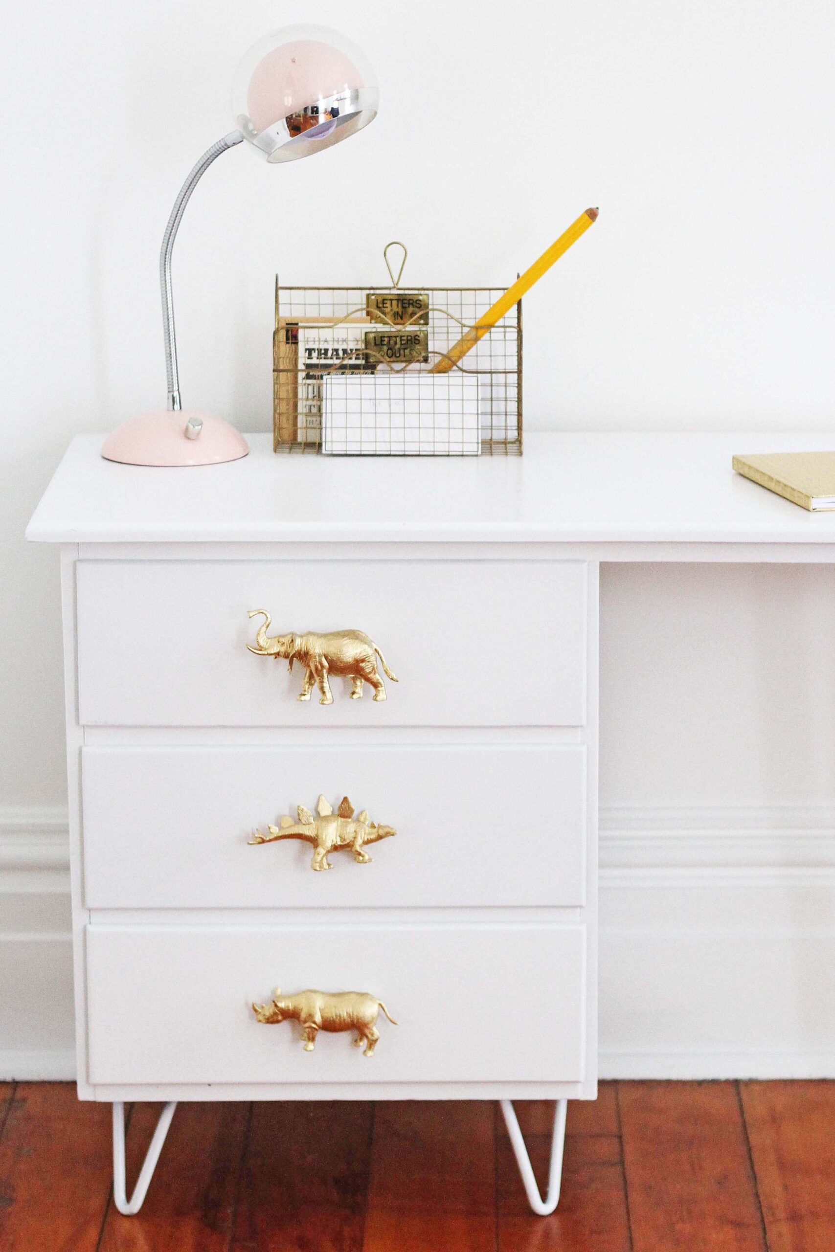 drawer knobs nightstand
