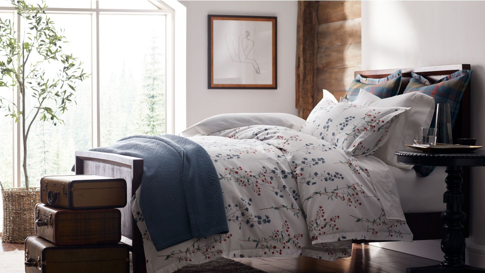 Tips For Choosing Your Comforter Color The Company Store
