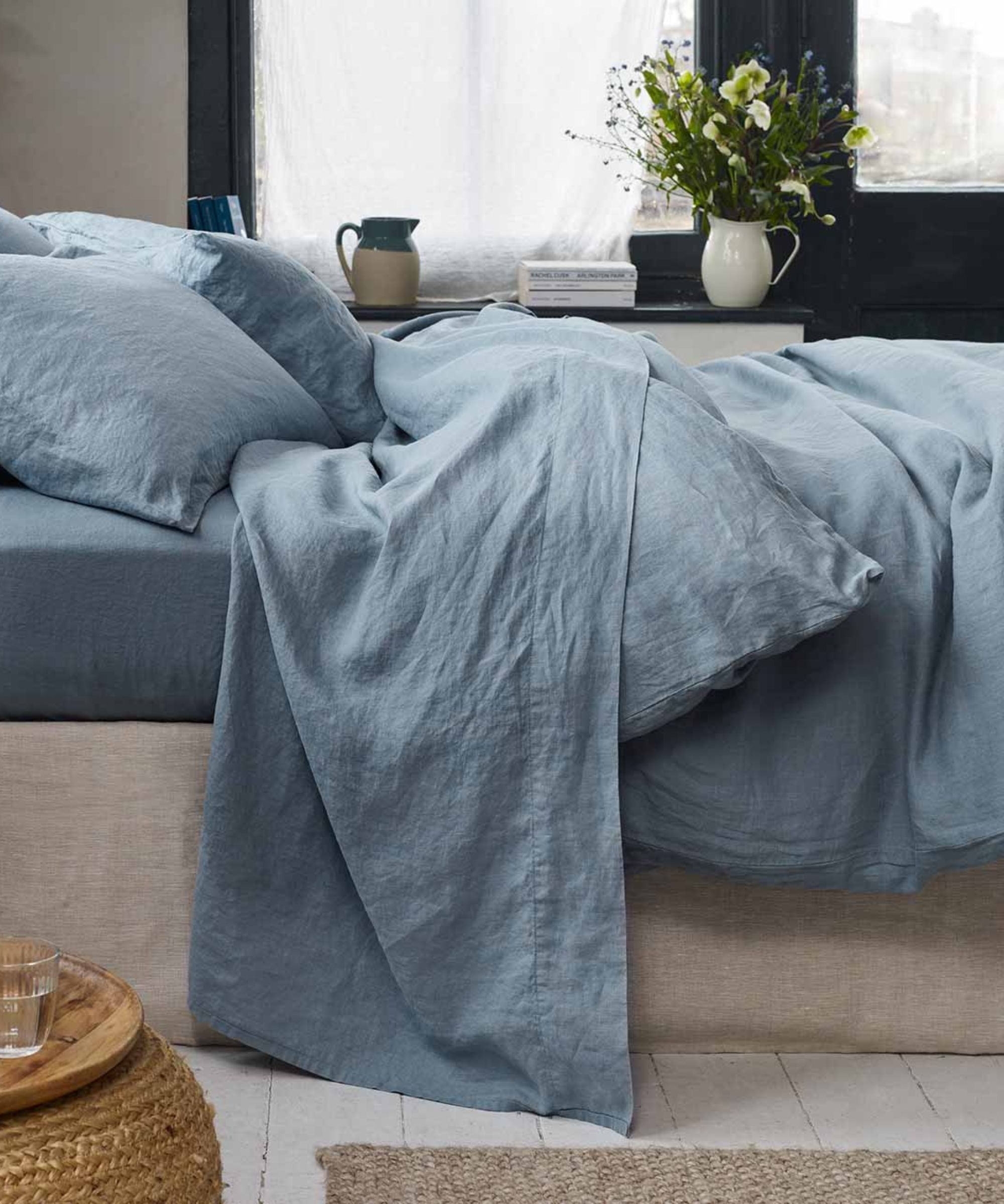 Too Light Too Dark Too Plain Bed Sheet Colors To Avoid Homes 